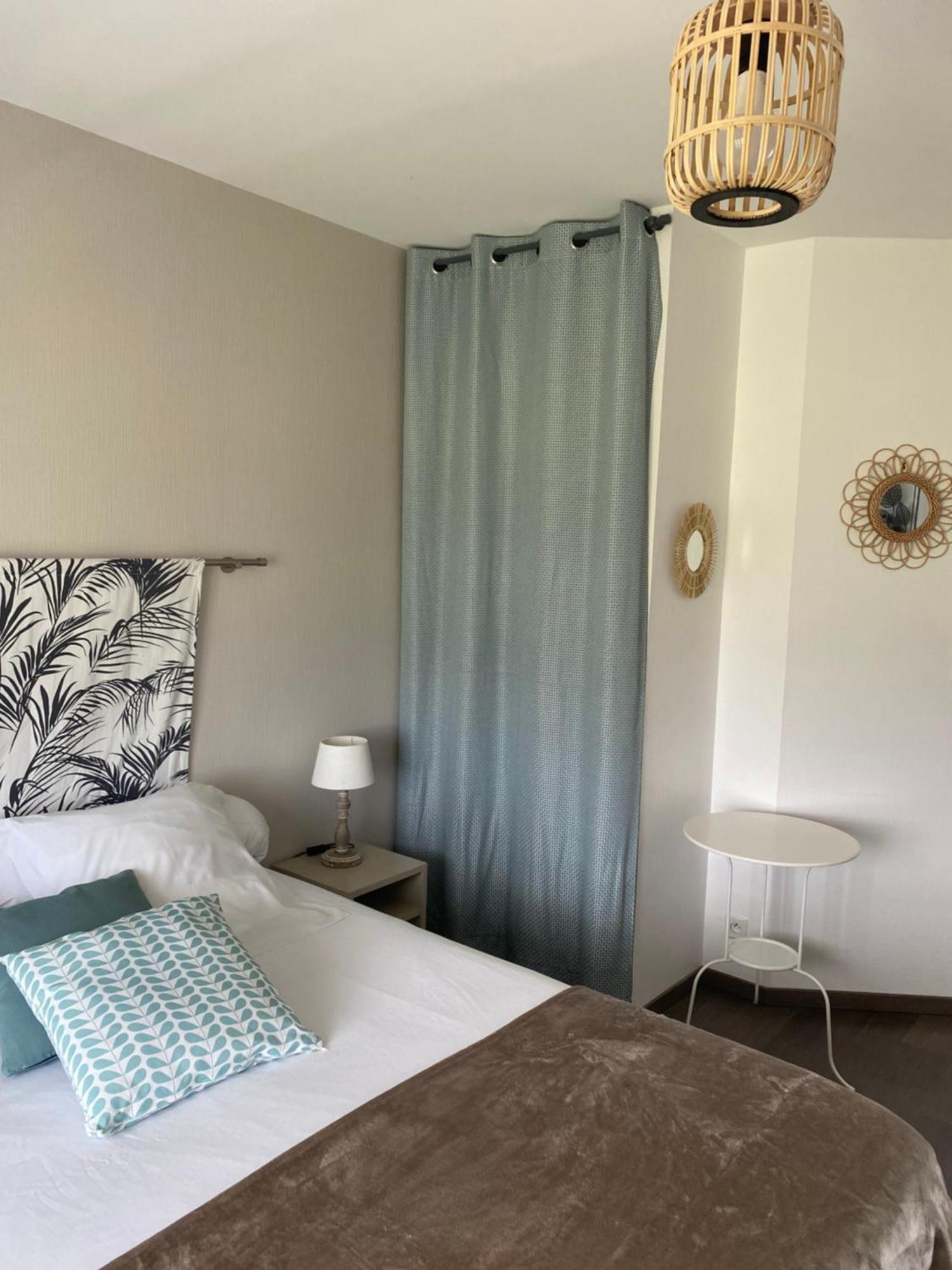 Le Relais De La Hardiesse 6Km Mont St Michel - Chambres Doubles - Suite Spa Privatif Courtils Kültér fotó
